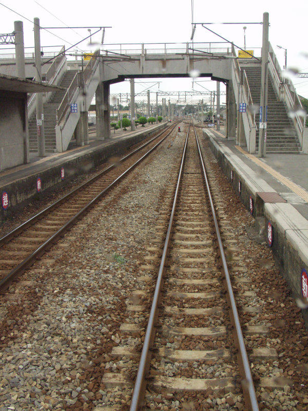 台灣鐵路旅遊攝影山線鐵路台中縣王田成功火車站建築外觀攝影照片3