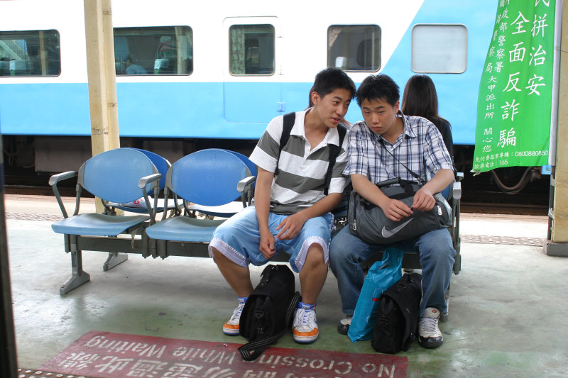 台灣鐵路旅遊攝影山線鐵路豐原火車站2005攝影照片5