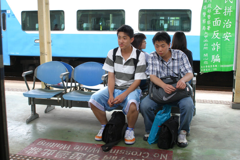 台灣鐵路旅遊攝影山線鐵路豐原火車站2005攝影照片6