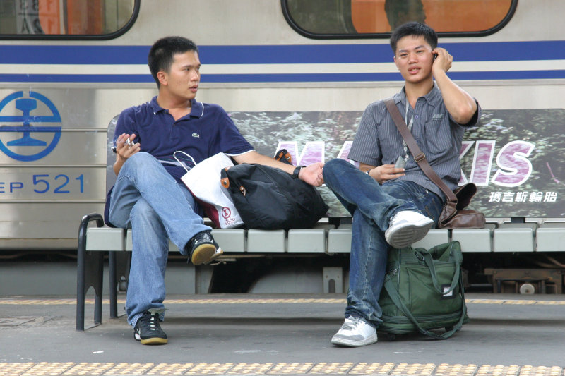台灣鐵路旅遊攝影山線鐵路豐原火車站2005攝影照片23