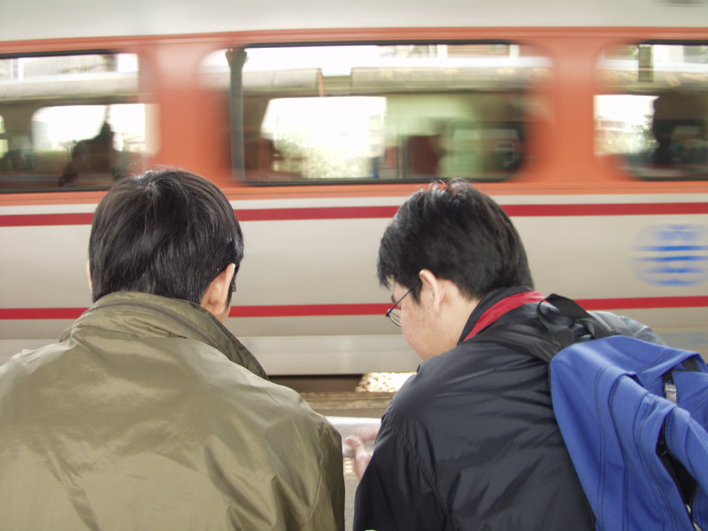 台灣鐵路旅遊攝影彰化火車站月台旅客2003年攝影照片73