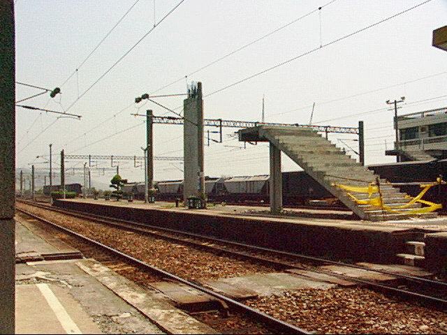 台灣鐵路旅遊攝影海線鐵路台中港火車站至龍井火車站1999年攝影照片5