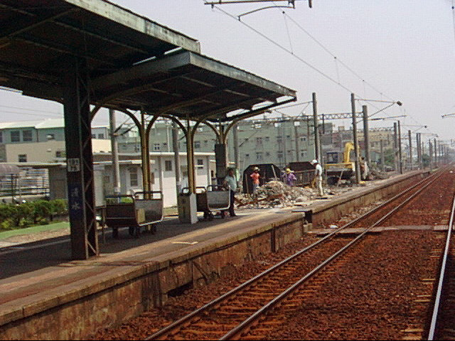台灣鐵路旅遊攝影海線鐵路台中港火車站至龍井火車站1999年攝影照片9