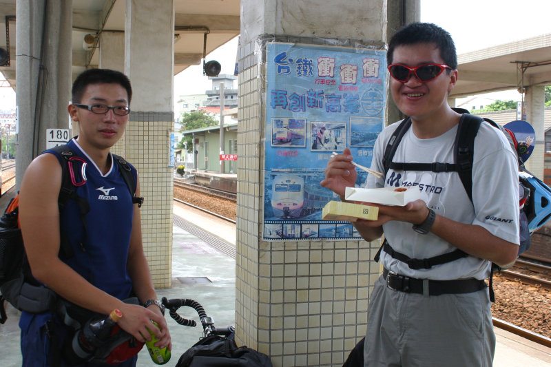 台灣鐵路旅遊攝影海線鐵路大甲火車站攝影照片3