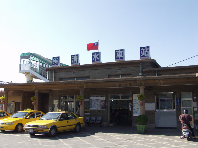 台灣鐵路旅遊攝影海線鐵路清水火車站攝影照片4