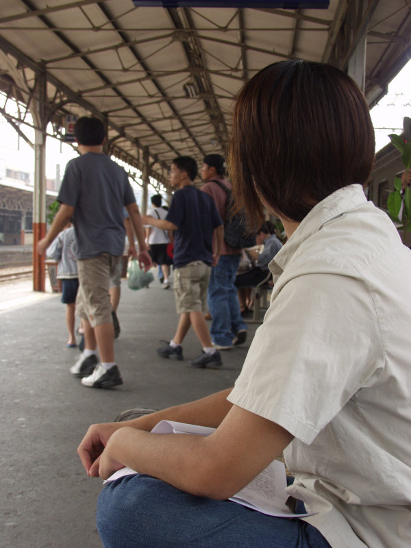 台灣鐵路旅遊攝影縱貫線嘉義火車站攝影照片8