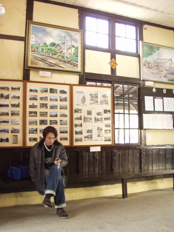 台灣鐵路旅遊攝影追分火車站候車室攝影照片36