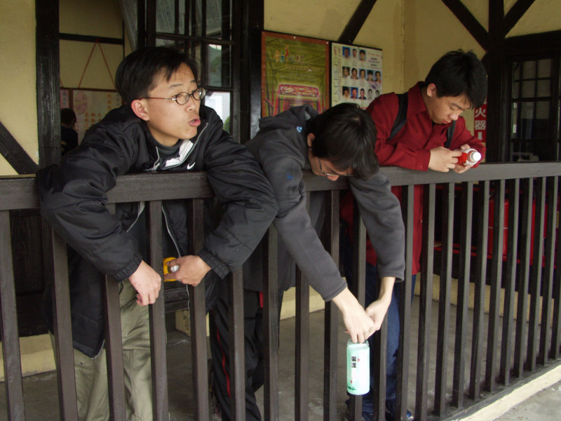 台灣鐵路旅遊攝影追分火車站剪票口攝影照片47