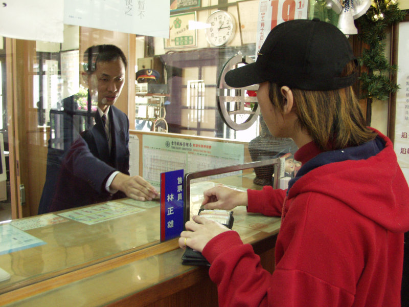 台灣鐵路旅遊攝影追分火車站售票口以及站長室攝影照片66