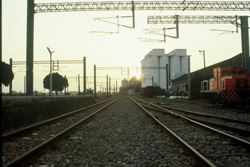 台灣鐵路旅遊攝影追分火車站建築攝影記錄2000年攝影照片25
