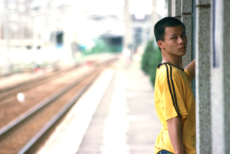 台灣鐵路旅遊攝影追分火車站月台攝影照片11