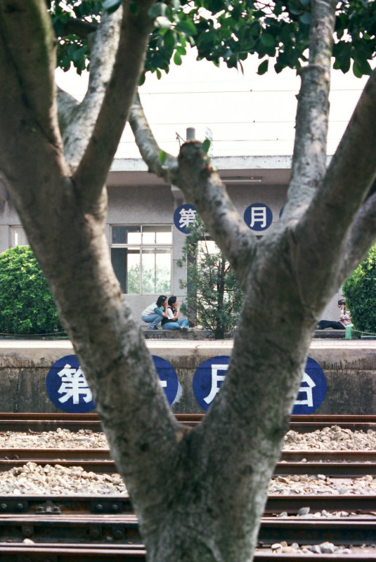 台灣鐵路旅遊攝影追分火車站月台攝影照片22