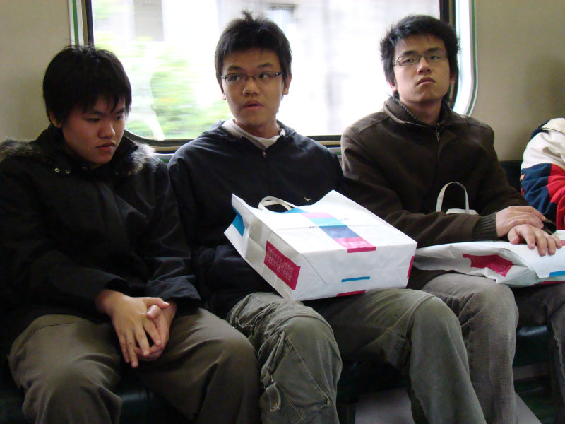 台灣鐵路旅遊攝影電車-區間車交談的旅客2008攝影照片10