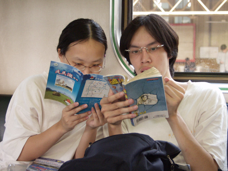 台灣鐵路旅遊攝影電車-區間車旅客2002-05-18攝影照片3