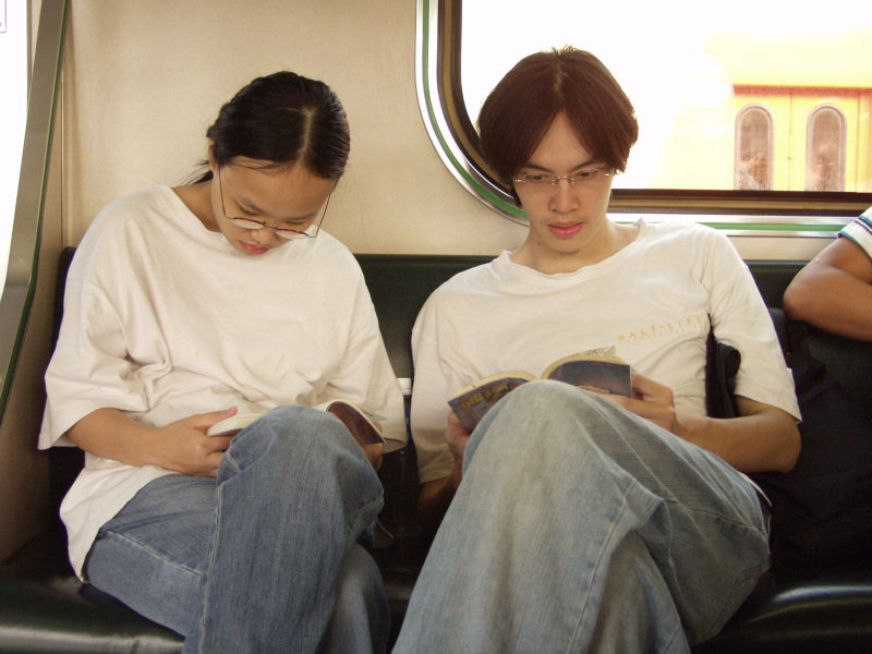 台灣鐵路旅遊攝影電車-區間車旅客2002-05-18攝影照片4