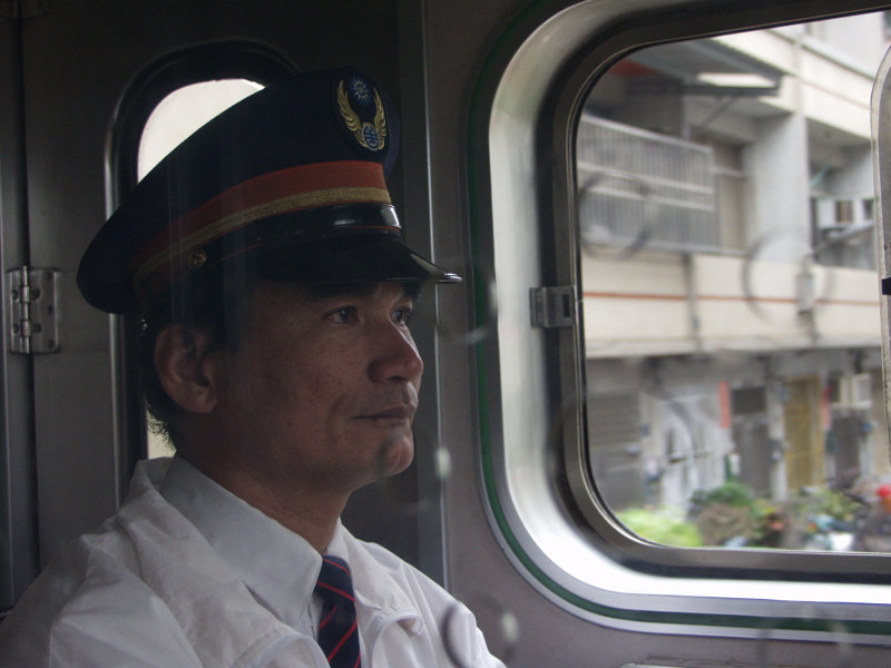台灣鐵路旅遊攝影電車-區間車旅客特寫2002攝影照片6