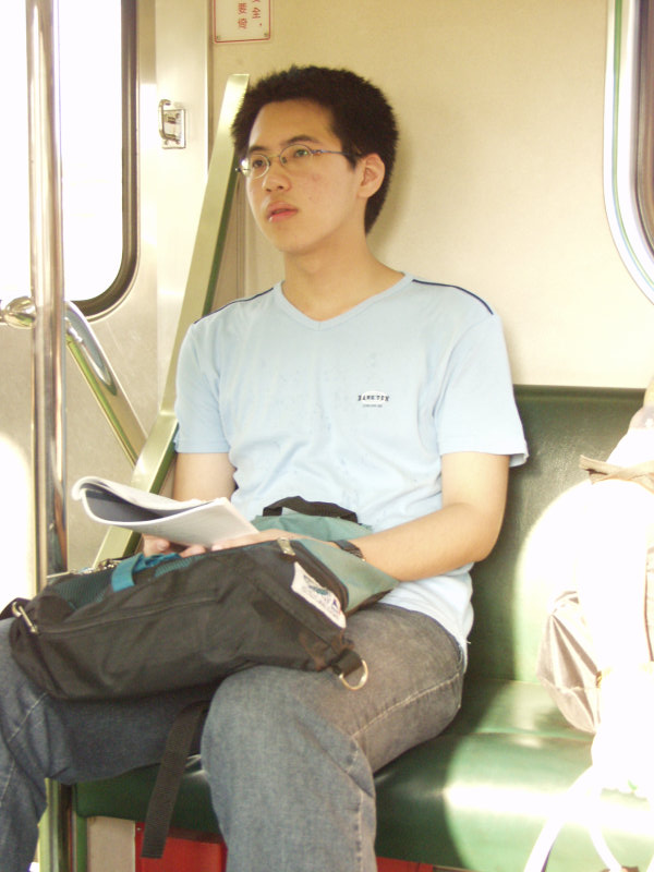 台灣鐵路旅遊攝影電車-區間車旅客特寫2002攝影照片17
