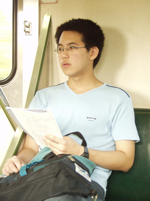 台灣鐵路旅遊攝影電車-區間車旅客特寫2002攝影照片20