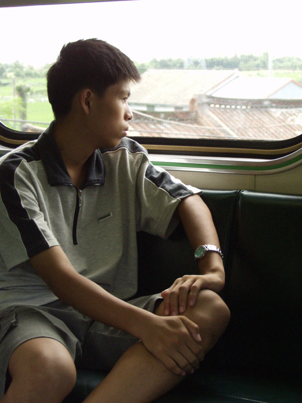 台灣鐵路旅遊攝影電車-區間車旅客特寫2002攝影照片26