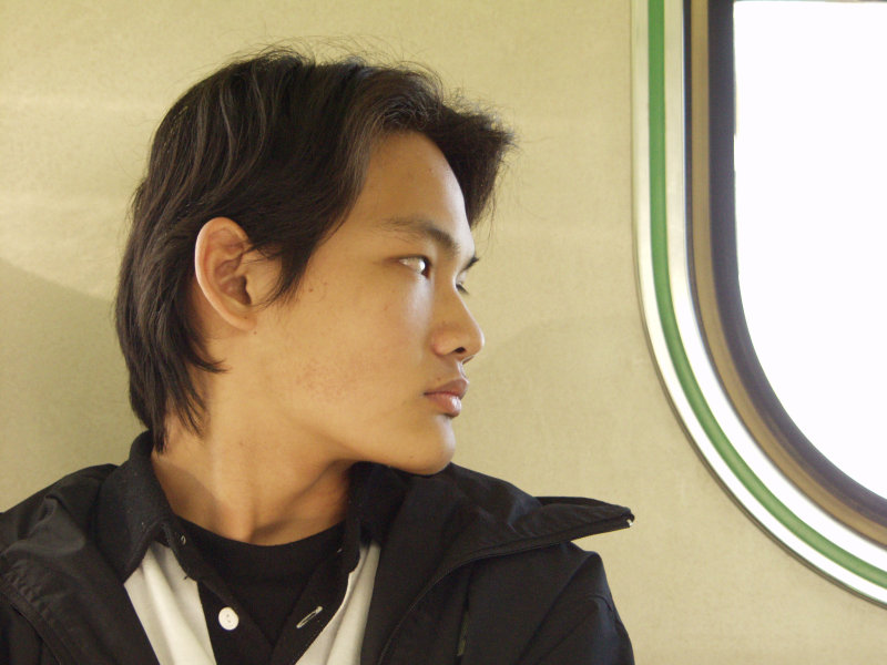 台灣鐵路旅遊攝影電車-區間車旅客特寫2002攝影照片35