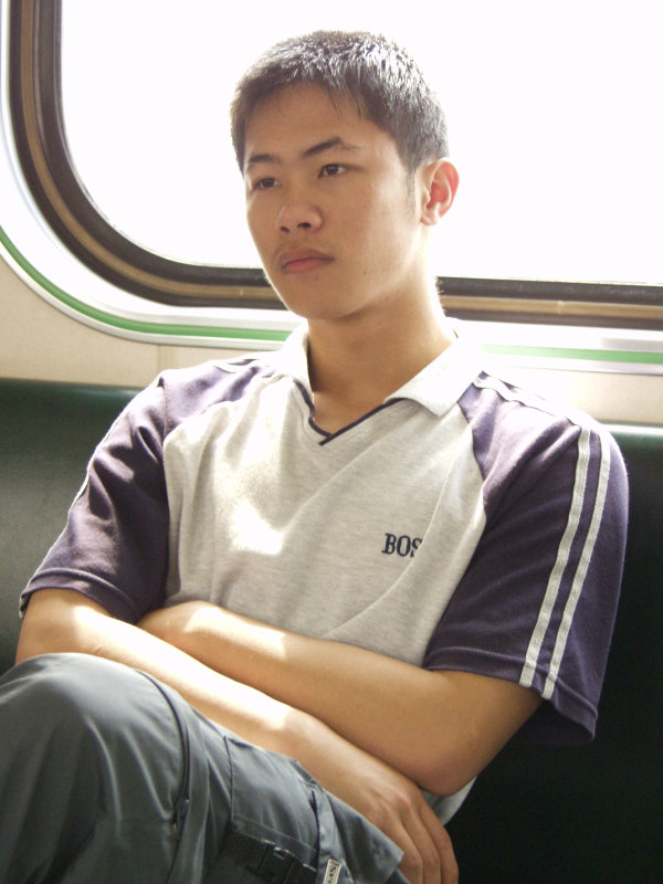 台灣鐵路旅遊攝影電車-區間車旅客特寫2003攝影照片11