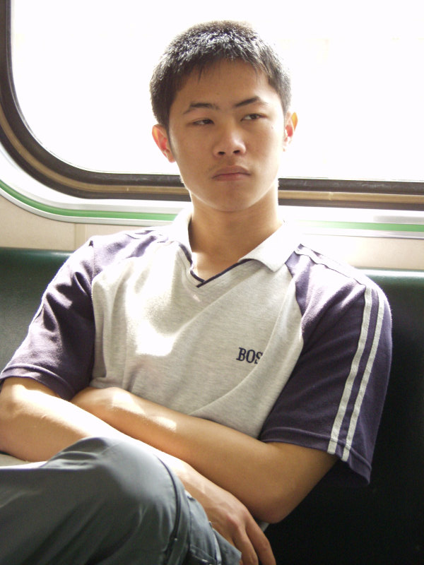 台灣鐵路旅遊攝影電車-區間車旅客特寫2003攝影照片12
