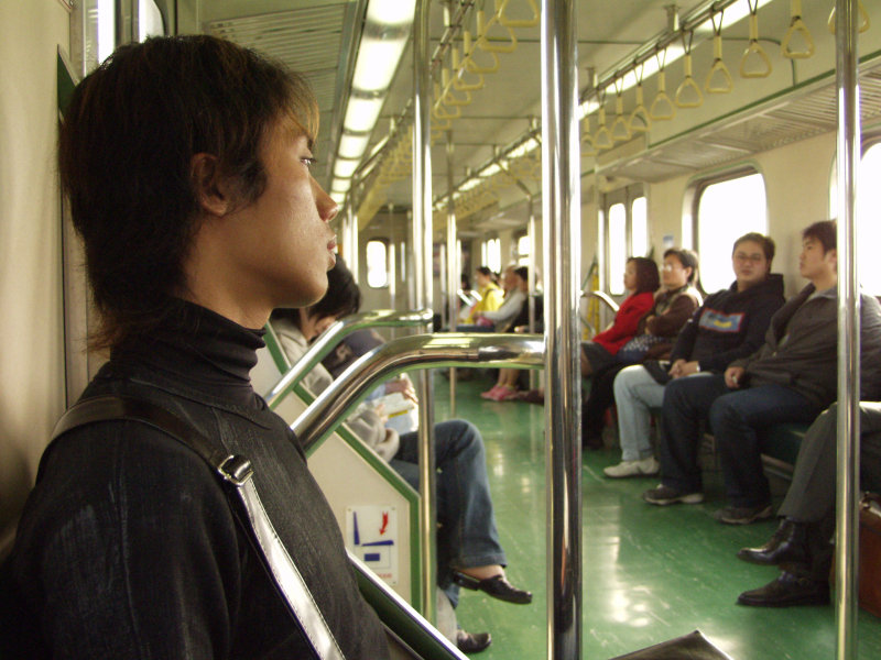 台灣鐵路旅遊攝影電車-區間車旅客特寫2003攝影照片24