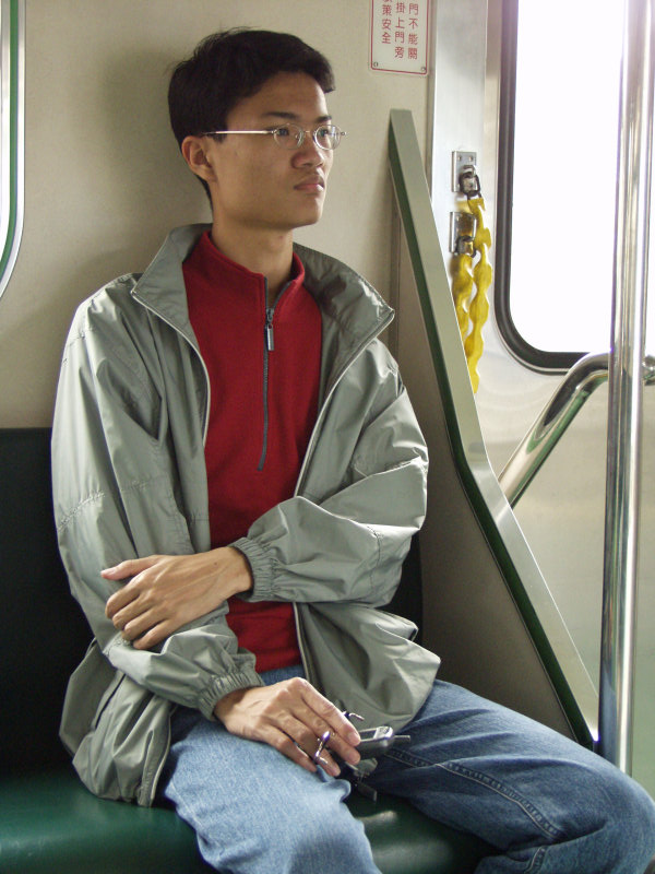 台灣鐵路旅遊攝影電車-區間車旅客特寫2003攝影照片28