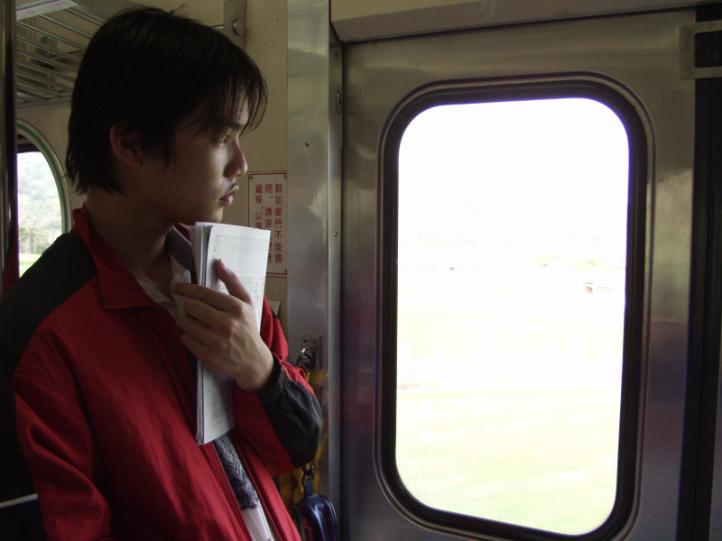 台灣鐵路旅遊攝影電車-區間車旅客特寫2003攝影照片39