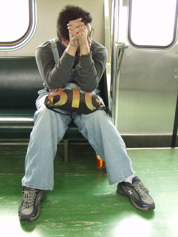 台灣鐵路旅遊攝影電車-區間車旅客特寫2003攝影照片43