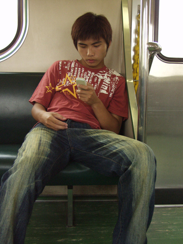 台灣鐵路旅遊攝影電車-區間車旅客特寫2003攝影照片55