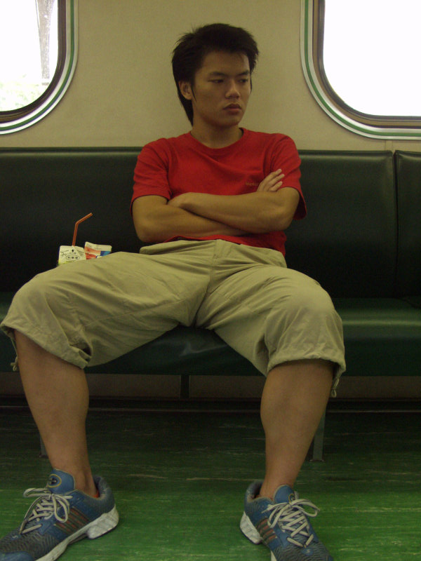 台灣鐵路旅遊攝影電車-區間車旅客特寫2003攝影照片64