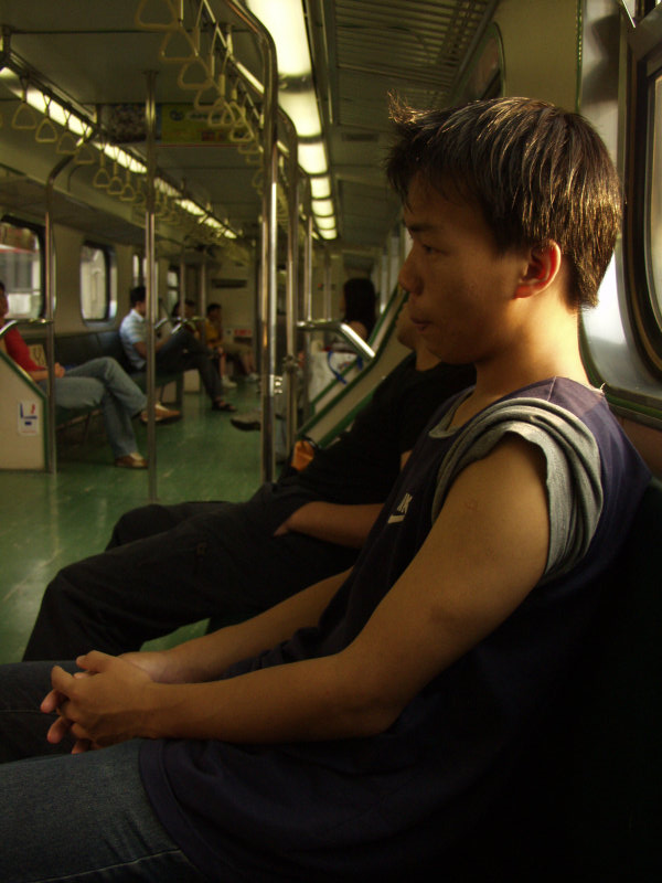 台灣鐵路旅遊攝影電車-區間車旅客特寫2003攝影照片73
