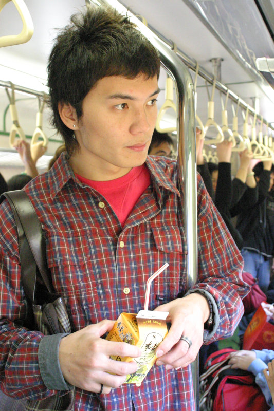 台灣鐵路旅遊攝影電車-區間車旅客特寫2004攝影照片41