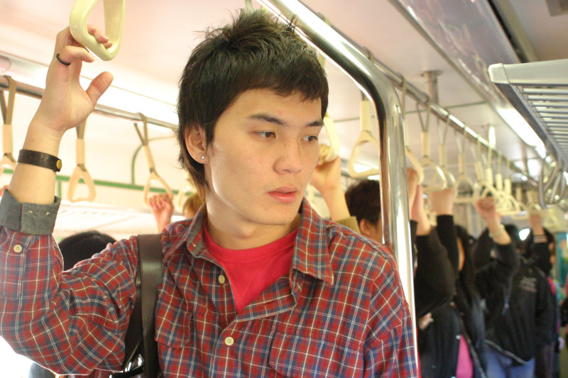 台灣鐵路旅遊攝影電車-區間車旅客特寫2004攝影照片44