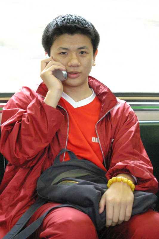 台灣鐵路旅遊攝影電車-區間車旅客特寫2005攝影照片8