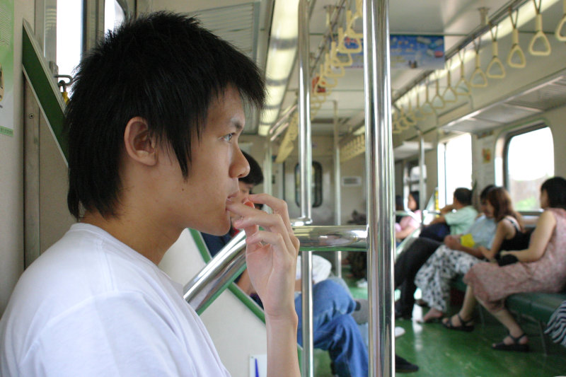 台灣鐵路旅遊攝影電車-區間車旅客特寫2005攝影照片83