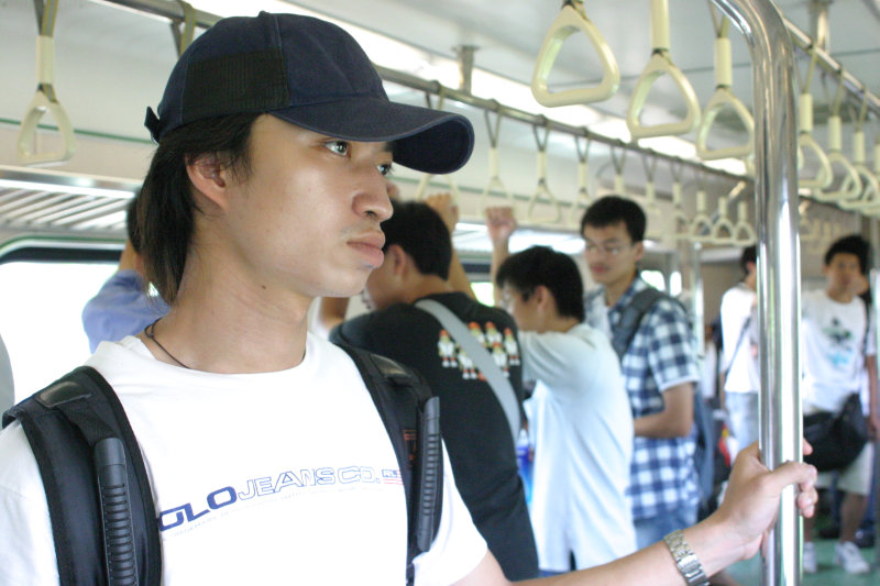 台灣鐵路旅遊攝影電車-區間車旅客特寫2005攝影照片102