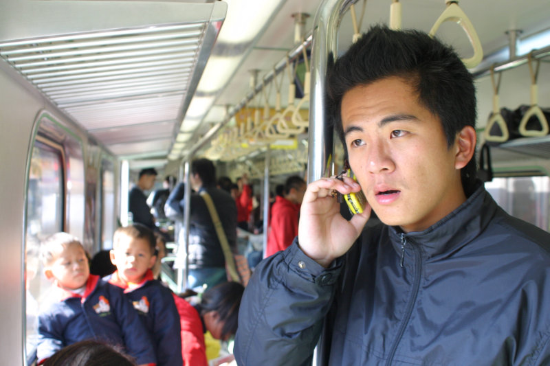 台灣鐵路旅遊攝影電車-區間車旅客特寫2005攝影照片131