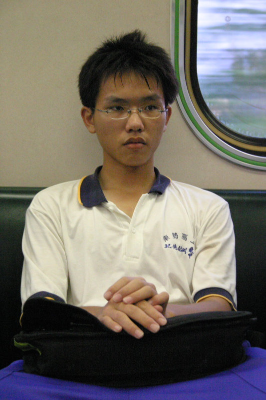 台灣鐵路旅遊攝影電車-區間車旅客特寫2005攝影照片163