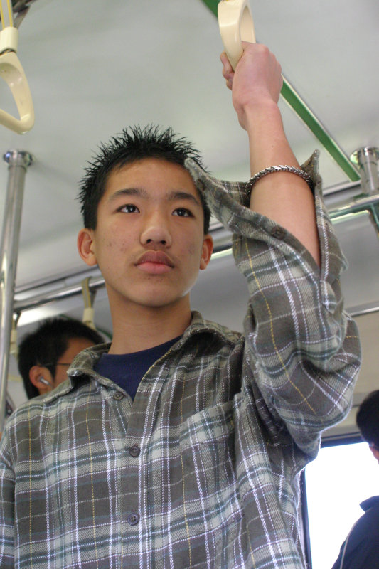 台灣鐵路旅遊攝影電車-區間車旅客特寫2005攝影照片184