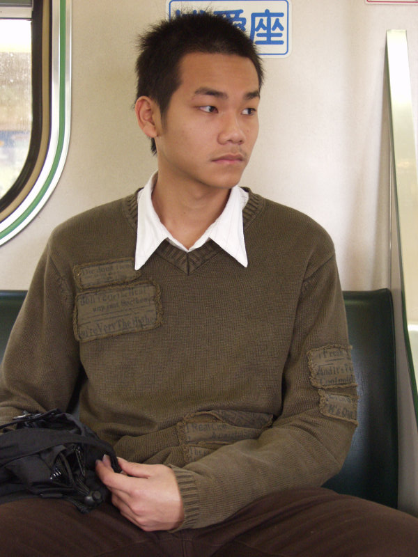 台灣鐵路旅遊攝影電車-區間車旅客特寫2005攝影照片234
