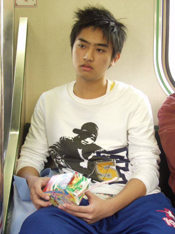 台灣鐵路旅遊攝影電車-區間車旅客特寫2005攝影照片245