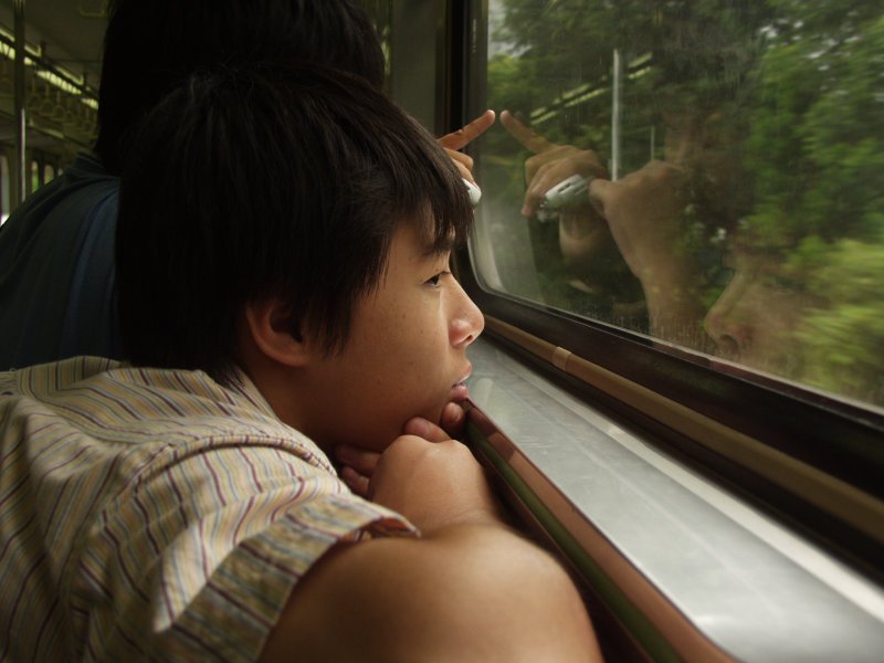 台灣鐵路旅遊攝影電車-區間車旅客特寫2005攝影照片283