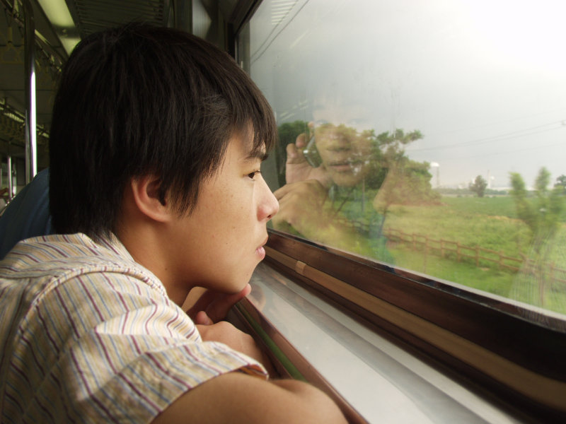 台灣鐵路旅遊攝影電車-區間車旅客特寫2005攝影照片285