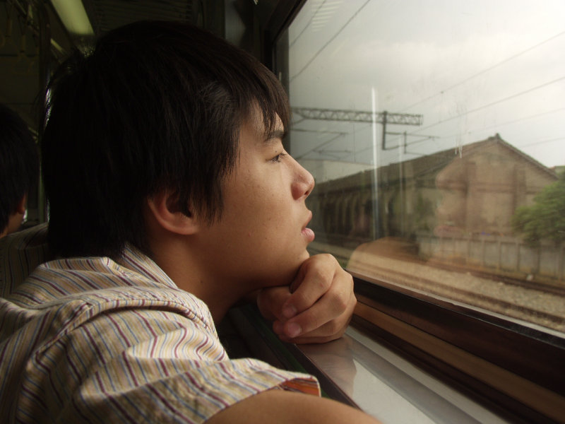 台灣鐵路旅遊攝影電車-區間車旅客特寫2005攝影照片288