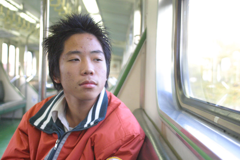 台灣鐵路旅遊攝影電車-區間車旅客特寫2006攝影照片62