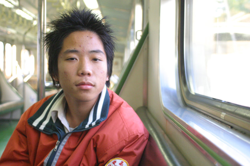 台灣鐵路旅遊攝影電車-區間車旅客特寫2006攝影照片64