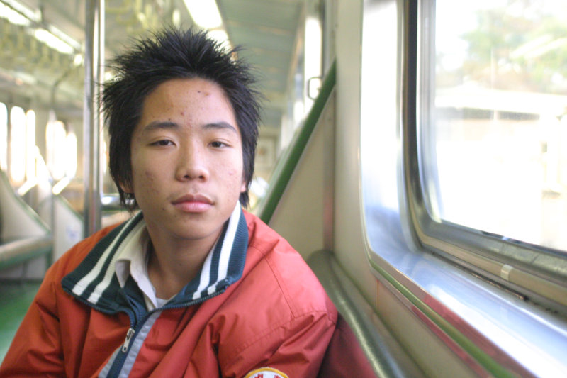 台灣鐵路旅遊攝影電車-區間車旅客特寫2006攝影照片65