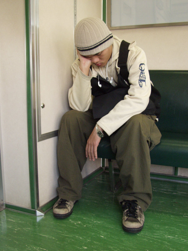 台灣鐵路旅遊攝影電車-區間車旅客特寫2006攝影照片77